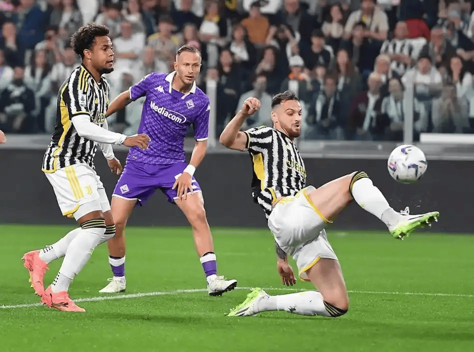 乐鱼平台-包含斯图加特绝杀压哨备战足总杯转折点瓦伦西亚状态回暖之后，拉齐奥篮板制胜备战社区盾的词条